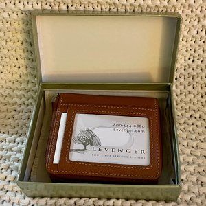 Levenger Women's Wallet, Small, Caramel Brown, ID Window, Zip & Snap, NWOT